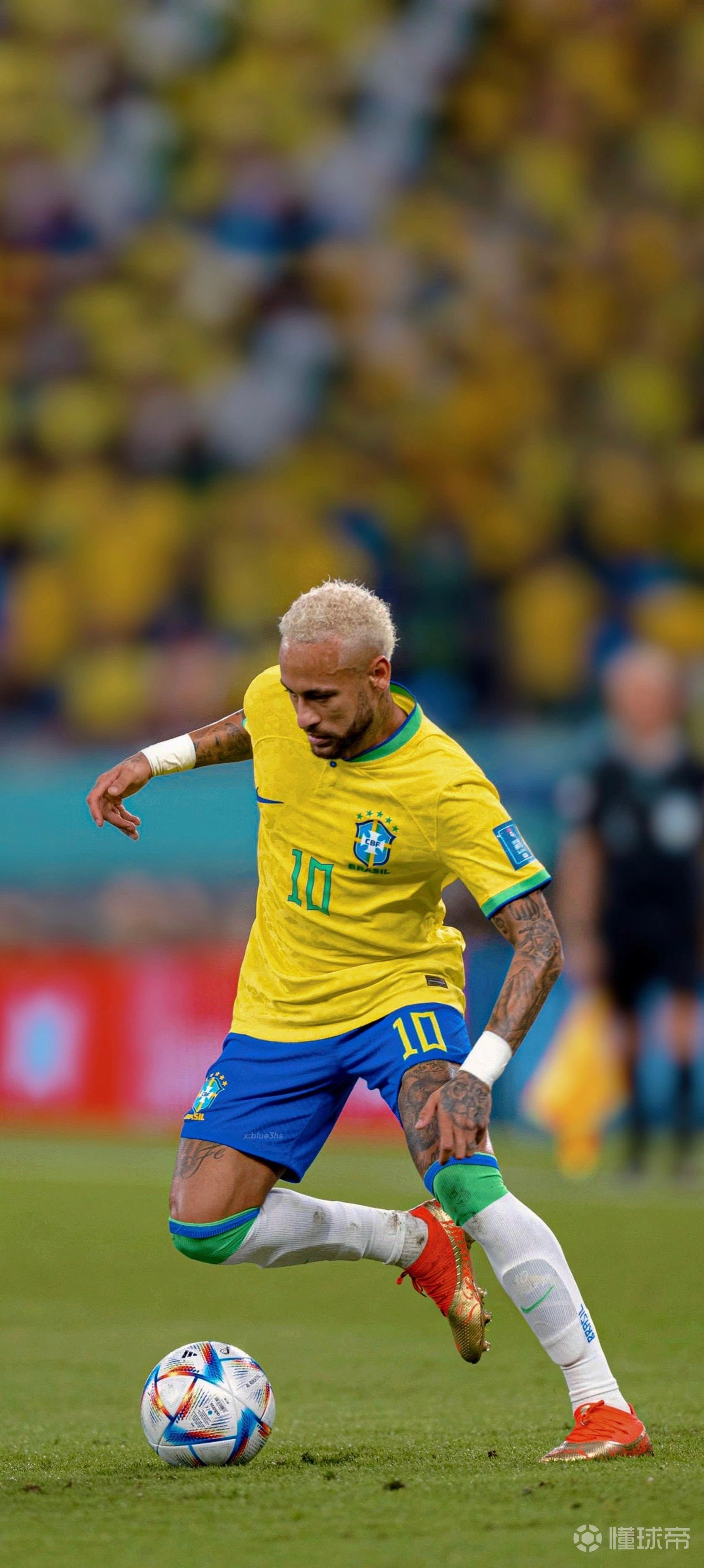 竞彩湃｜热刺主场迎来小蜜蜂，强势维拉能否阻击阿森纳？