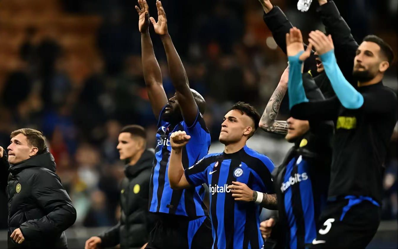 记者：国王明年状元签概率超10%，将出售多名球员进行重建